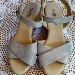 NWOB Cordani Dorian Leather Silver Metallic Cork Wedges